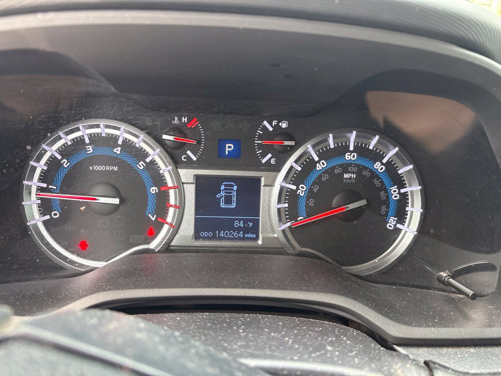 Used 2017 Toyota 4Runner Limited AWD/4WD image 6