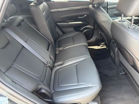 Certified 2023 Hyundai Tucson SEL w/ Convenience Package FWD image 15
