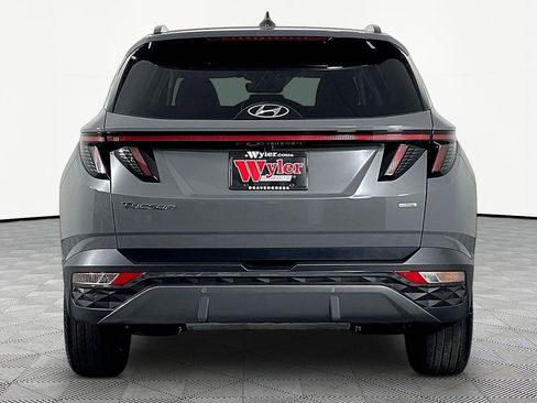 Certified 2024 Hyundai Tucson Limited AWD/4WD image 5