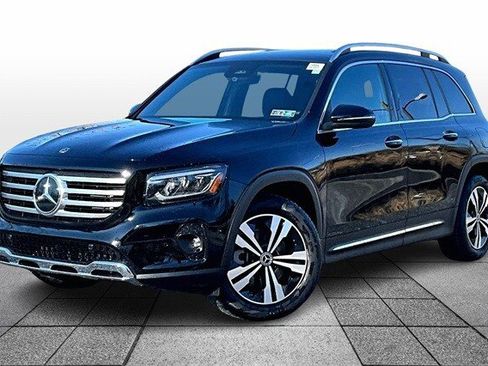 Certified 2025 Mercedes-Benz GLB 250 4MATIC image 4