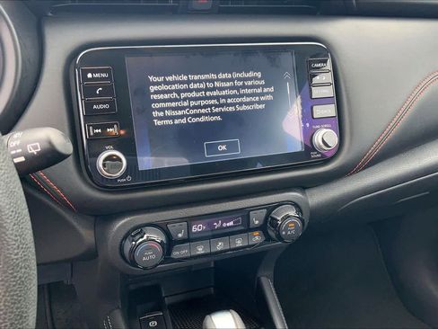 Used 2022 Nissan Kicks SR w/ Premium Package FWD image 34