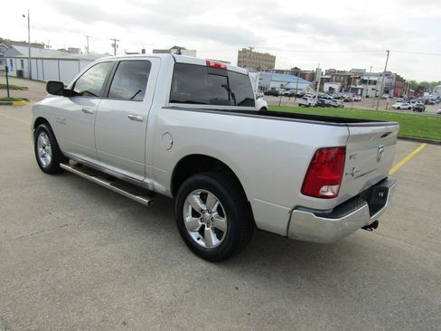 Used 2017 RAM 1500 Lone Star image 5