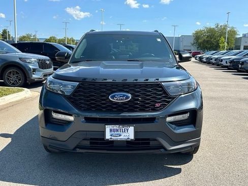Used 2022 Ford Explorer ST w/ Equipment Group 401A AWD/4WD image 2
