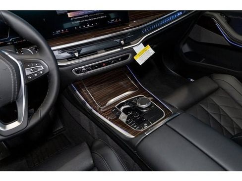 Used 2026 BMW X5 xDrive40i w/ Premium Package image 57
