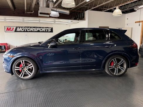 Used 2014 Porsche Cayenne GTS image 5
