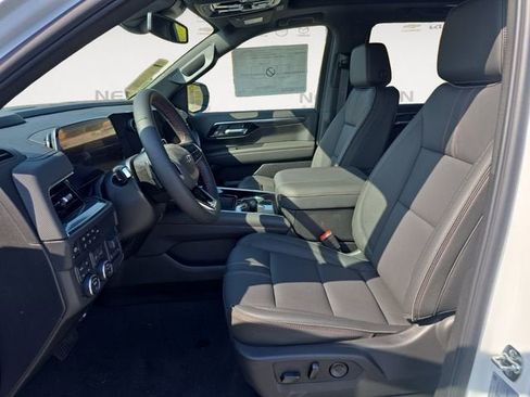 New 2026 Chevrolet Tahoe RST w/ RST Capability Package AWD/4WD image 9