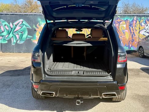 Used 2019 Land Rover Range Rover Sport HSE Dynamic image 9