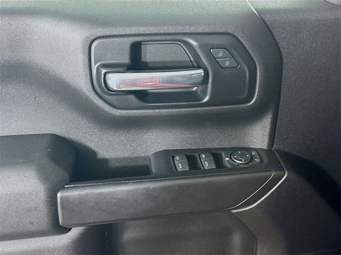 Used 2019 Chevrolet Silverado 1500 Custom Trail Boss w/ Custom Convenience Package image 23