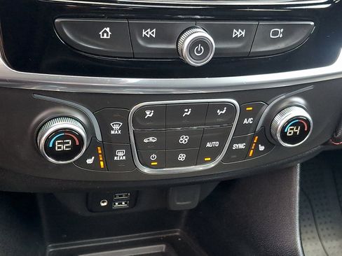 Used 2023 Chevrolet Traverse RS w/ LPO, Floor Liner Package AWD/4WD image 16