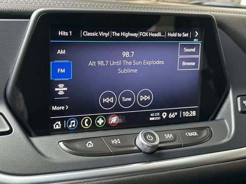 Certified 2022 Chevrolet Blazer LT w/ LPO, Black Grille Bar Package image 25