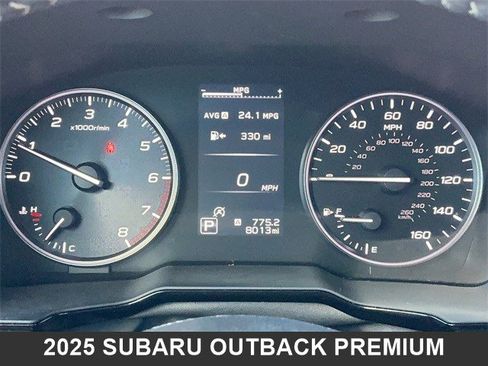 Used 2025 Subaru Outback Premium image 24
