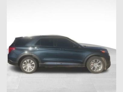 Used 2023 Ford Explorer Limited w/ Limited Technology Package