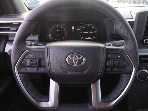 Used 2026 Toyota Tacoma TRD Sport AWD/4WD image 10