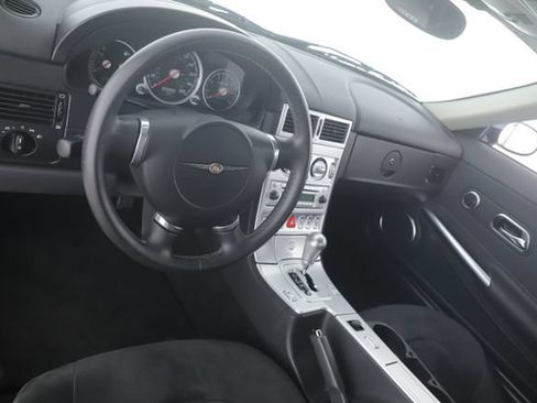 Used 2005 Chrysler Crossfire SRT-6 RWD image 17