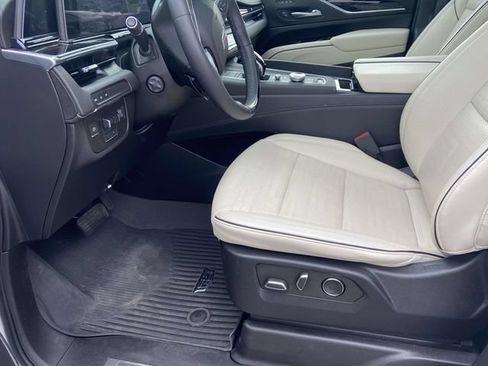 Used 2023 Cadillac Escalade Sport w/ Touring Package RWD image 12