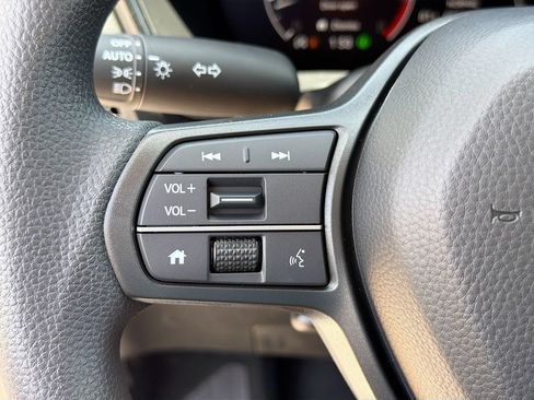 Used 2026 Honda CR-V EX image 17