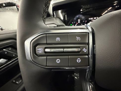 New 2026 GMC Yukon XL Denali w/ Denali Reserve Package image 17