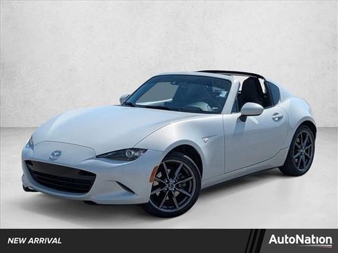 Used 2017 MAZDA MX-5 Miata RF Grand Touring image 1