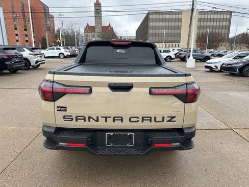Used 2023 Hyundai Santa Cruz SEL w/ Activity Package image 4