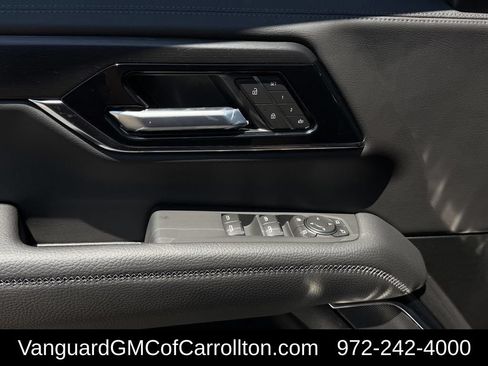 New 2026 GMC Yukon XL Denali w/ Denali Reserve Package AWD/4WD image 21