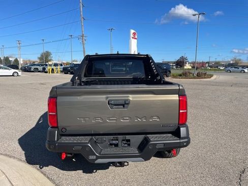 New 2026 Toyota Tacoma 4x4 Double Cab Hybrid image 6