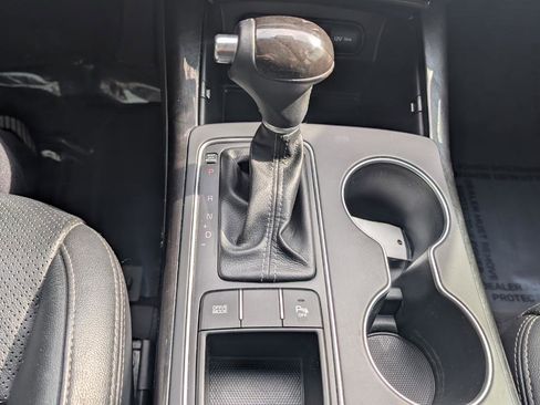 Used 2018 Kia Sorento EX FWD image 11