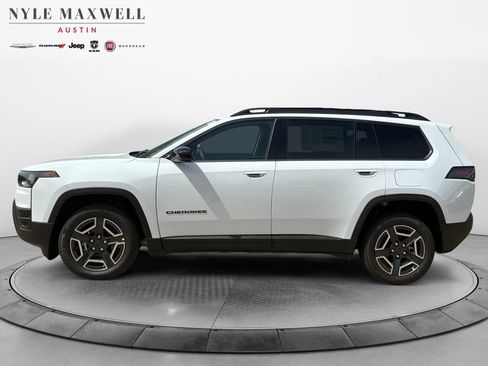 New 2026 Jeep Cherokee Laredo AWD/4WD image 13