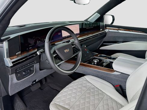 Used 2025 Cadillac Escalade Sport Platinum AWD/4WD image 27
