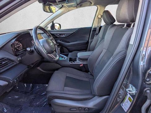 Used 2023 Subaru Outback Premium image 11