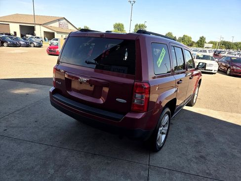 Used 2014 Jeep Patriot Latitude image 5