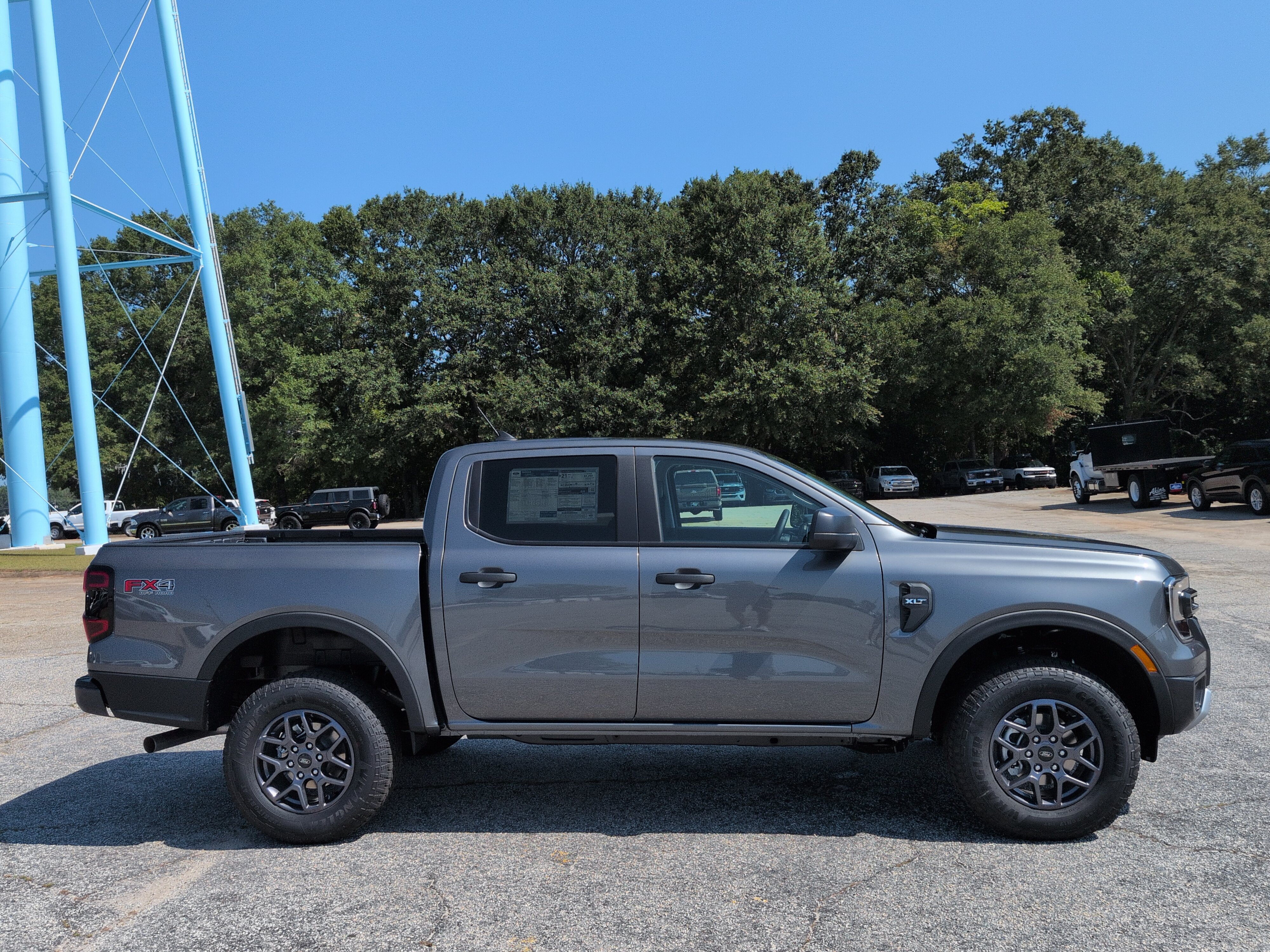 New 2026 Ford Ranger XLT w/ Equipment Group 301A High AWD/4WD image 2
