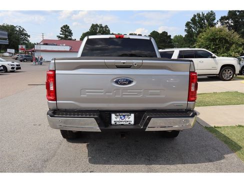 Used 2022 Ford F150 XLT w/ Equipment Group 302A High RWD image 4