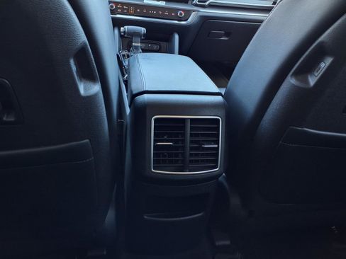 Used 2023 Kia Sportage EX image 24