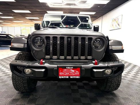 Used 2023 Jeep Gladiator Rubicon w/ LED Lighting Group AWD/4WD image 3