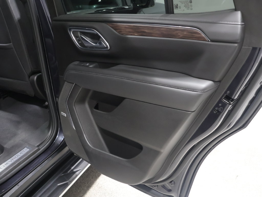Used 2023 Chevrolet Tahoe LT w/ LT Signature Plus Package AWD/4WD image 27