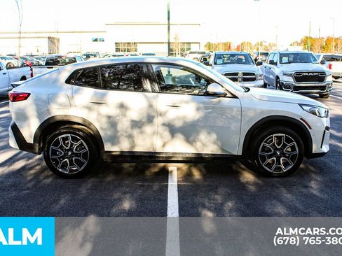 Used 2025 BMW X2 xDrive28i image 7