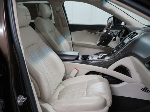 Used 2019 Lincoln Nautilus Black Label AWD/4WD image 41