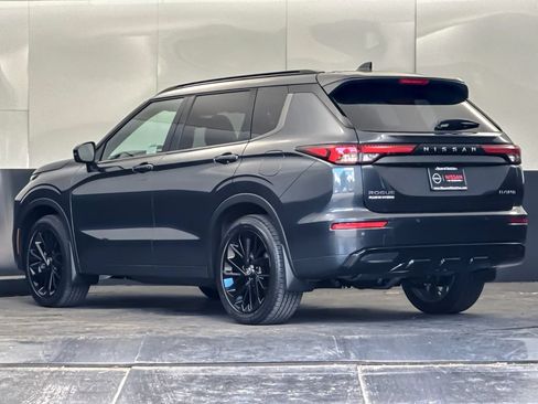 New 2026 Nissan Rogue Platinum AWD/4WD image 5