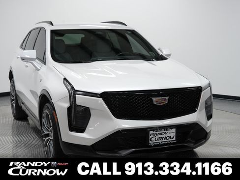 Used 2024 Cadillac XT4 Sport image 1