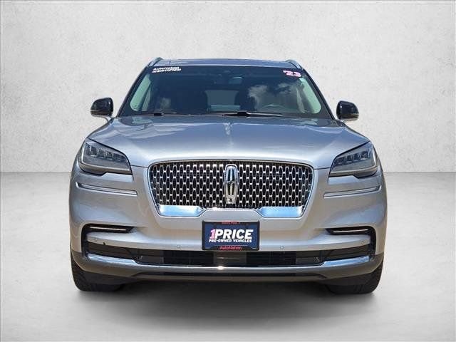 Used 2023 Lincoln Aviator Reserve w/ Elements Package Plus RWD image 2