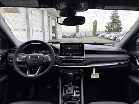 New 2026 Jeep Compass Trailhawk image 11