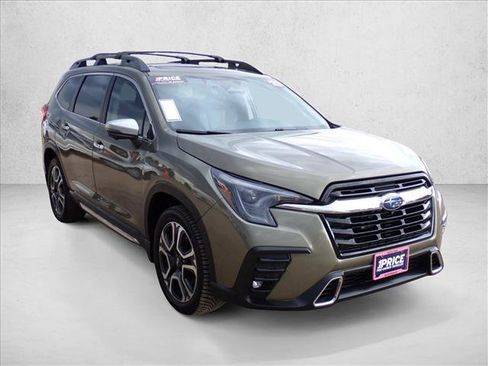 Used 2023 Subaru Ascent Touring AWD/4WD image 6