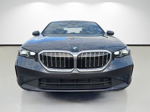 Used 2025 BMW 540i xDrive AWD/4WD image 8