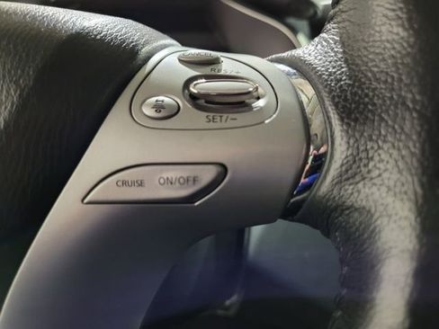 Used 2018 Nissan Murano SL image 30