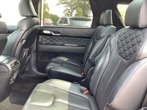 Used 2022 Hyundai Palisade Calligraphy image 24