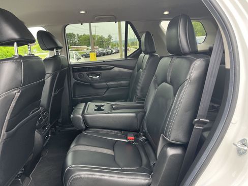 Certified 2025 Honda Pilot EX-L image 14