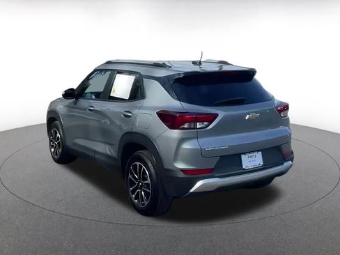 Used 2025 Chevrolet TrailBlazer LT image 11