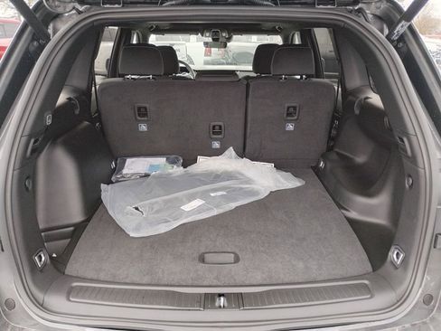 New 2026 Jeep Grand Cherokee Laredo image 15