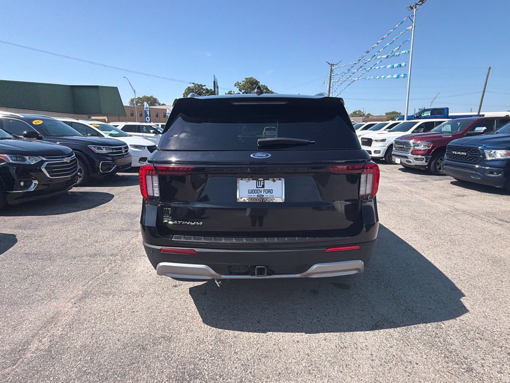 Used 2025 Ford Explorer Platinum w/ LUX Leather Package AWD/4WD image 4