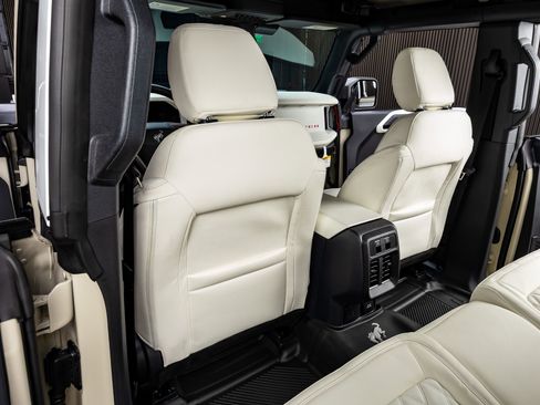 Used 2026 Ford Bronco Heritage Edition AWD/4WD image 33
